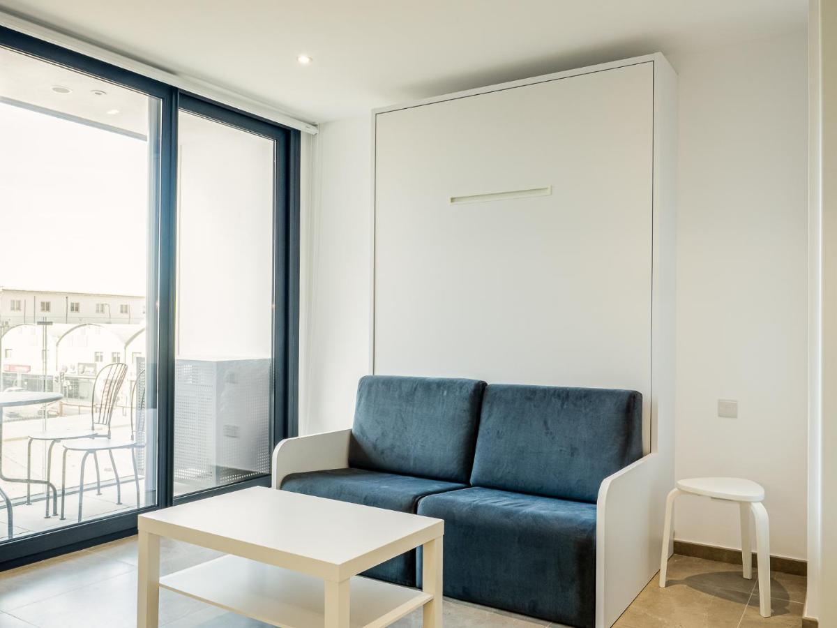 Brand New Studio Near The Beach, Гибралтар Екстериор снимка
