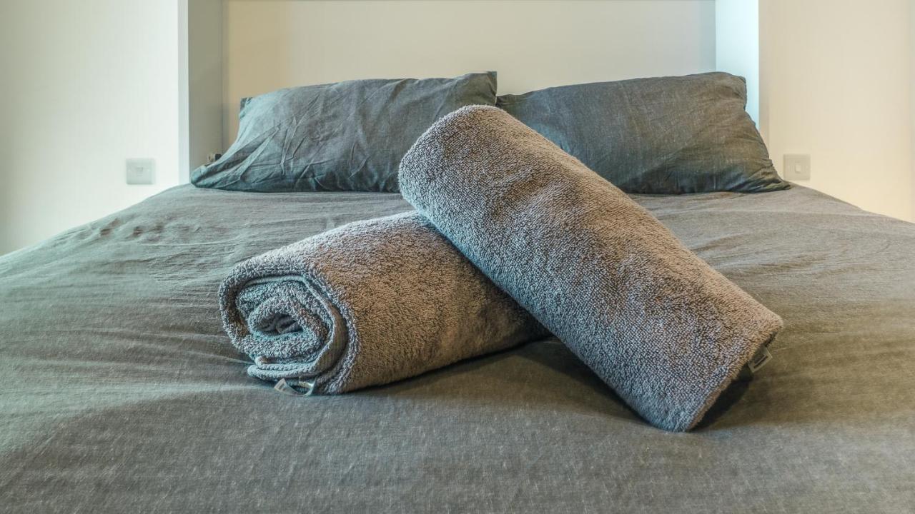 Brand New Studio Near The Beach, Гибралтар Екстериор снимка